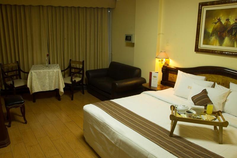 Inkari Suites Hotel Lima Buitenkant foto